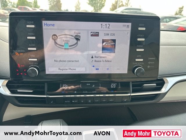 2024 Toyota Sienna XLE 7 Passenger