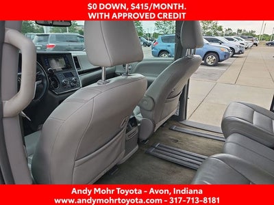 2017 Toyota Sienna XLE Premium 8 Passenger