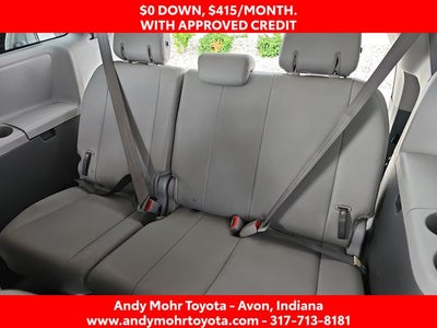 2017 Toyota Sienna XLE Premium 8 Passenger
