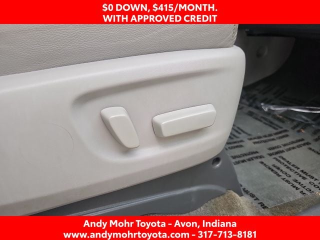 2017 Toyota Sienna XLE Premium 8 Passenger