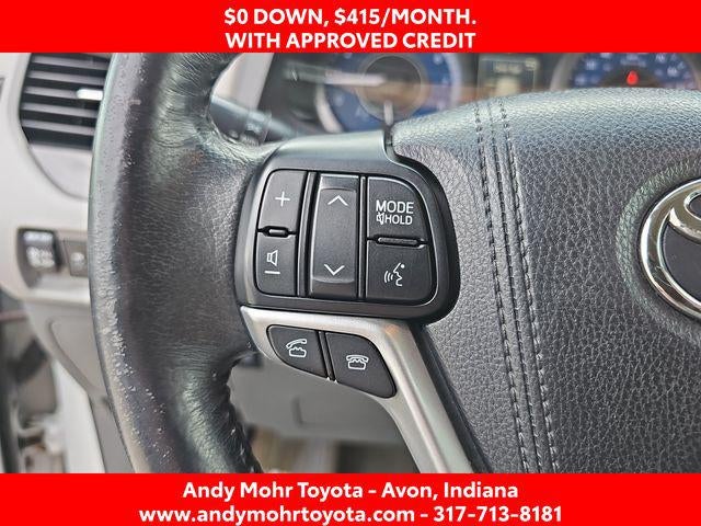 2017 Toyota Sienna XLE Premium 8 Passenger