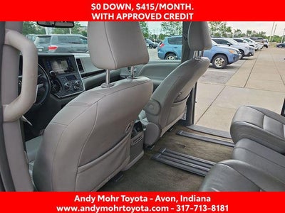 2017 Toyota Sienna XLE Premium 8 Passenger