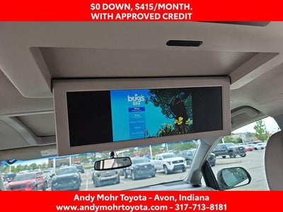 2017 Toyota Sienna XLE Premium 8 Passenger