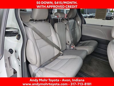 2017 Toyota Sienna XLE Premium 8 Passenger