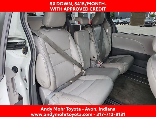 2017 Toyota Sienna XLE Premium 8 Passenger
