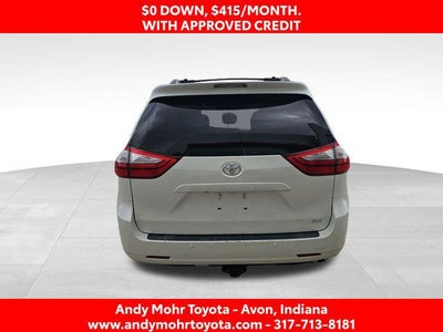 2017 Toyota Sienna XLE Premium 8 Passenger