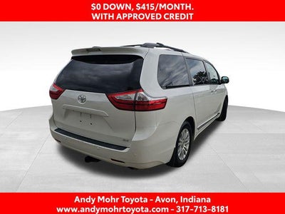 2017 Toyota Sienna XLE Premium 8 Passenger