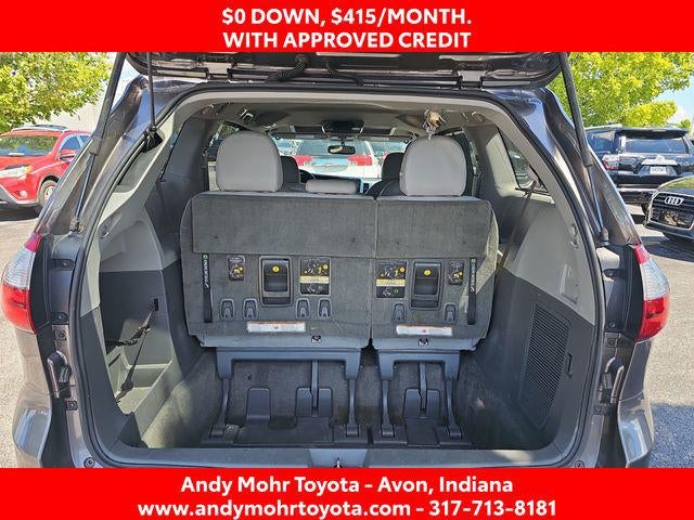 2017 Toyota Sienna XLE 8 Passenger
