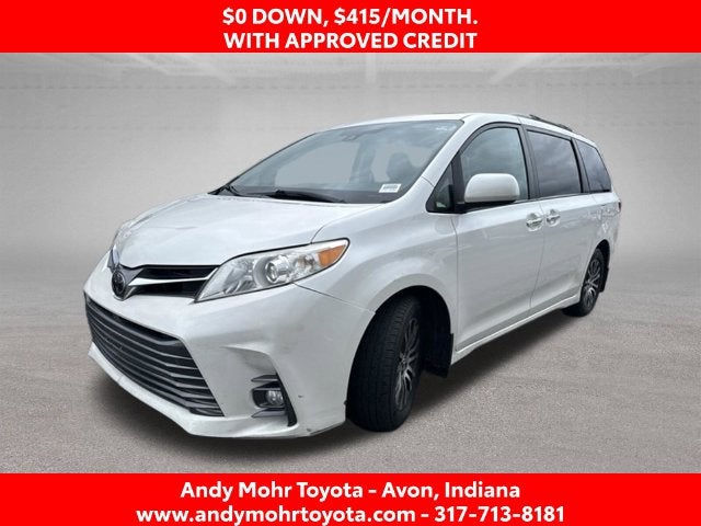 2018 Toyota Sienna XLE 8 Passenger