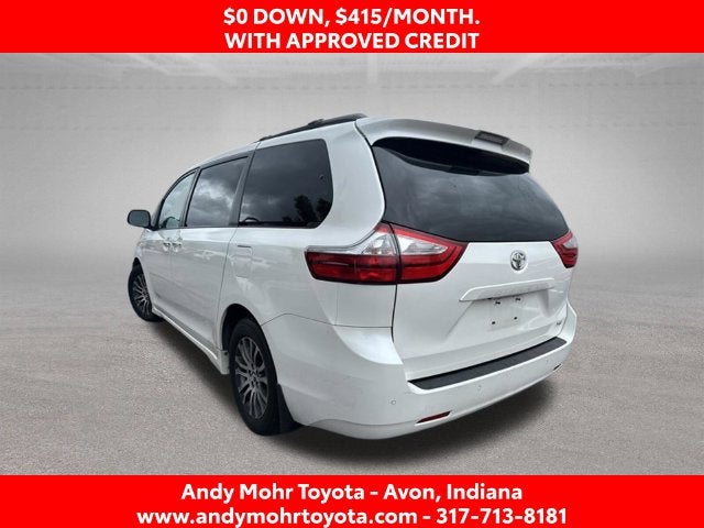 2018 Toyota Sienna XLE 8 Passenger
