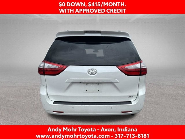 2018 Toyota Sienna XLE 8 Passenger