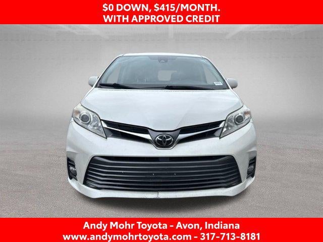 2018 Toyota Sienna XLE 8 Passenger