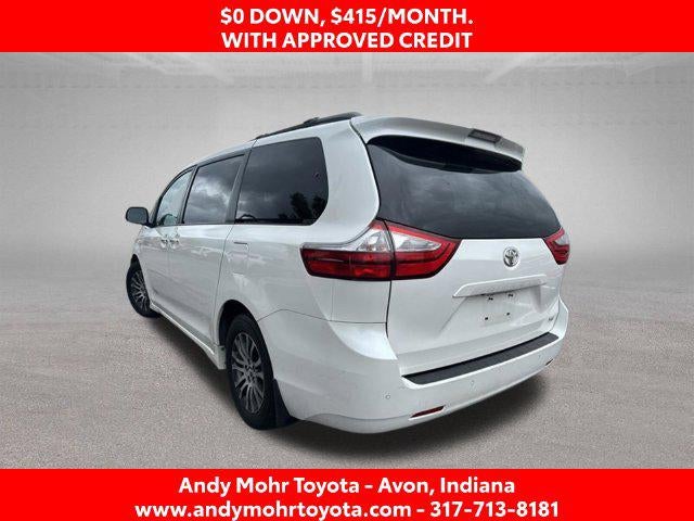 2018 Toyota Sienna XLE 8 Passenger