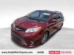 2018 Toyota Sienna XLE 8 Passenger