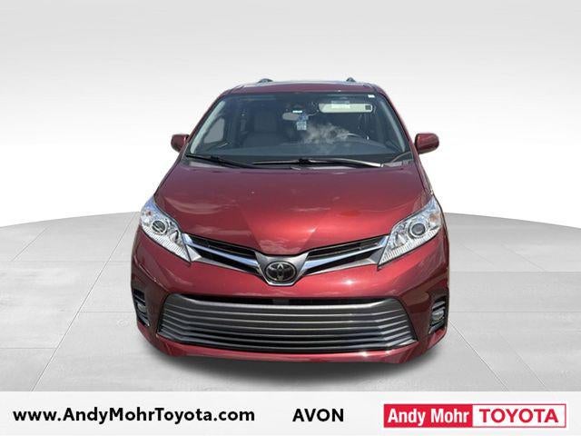 2018 Toyota Sienna XLE 8 Passenger