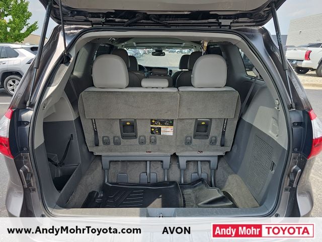 2019 Toyota Sienna XLE 8 Passenger