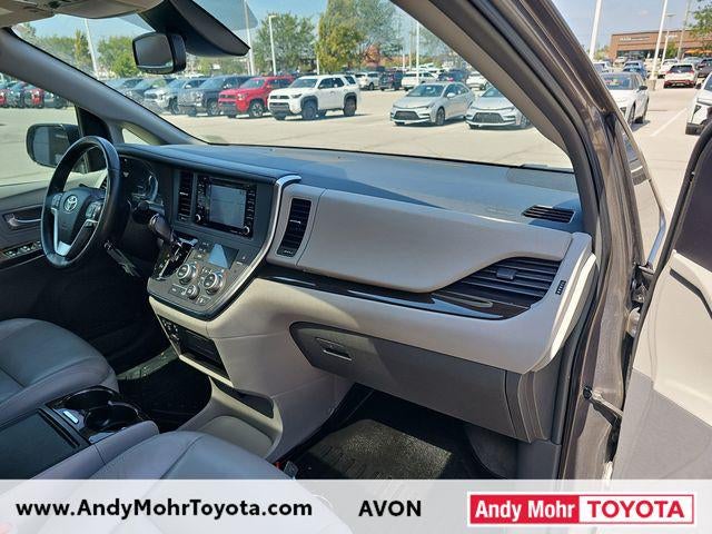 2019 Toyota Sienna XLE 8 Passenger