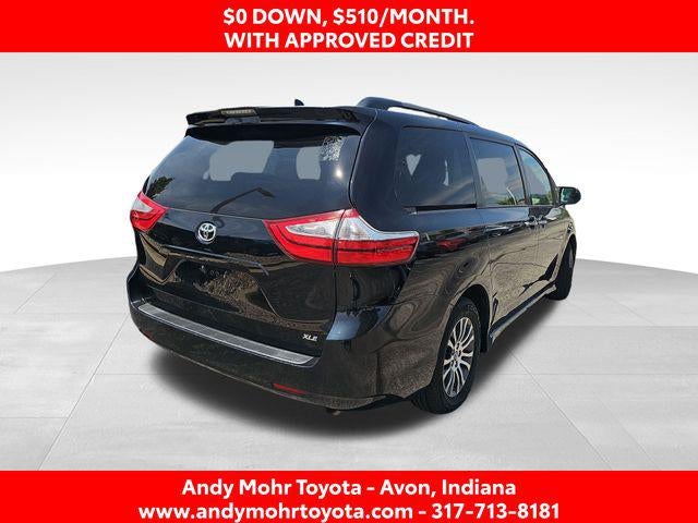 2018 Toyota Sienna XLE 8 Passenger