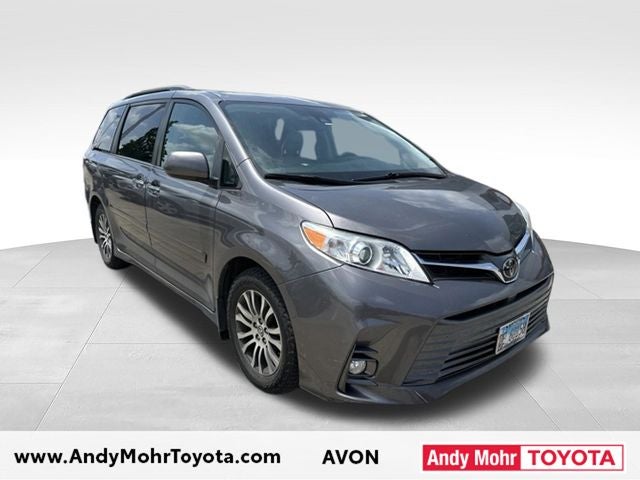 2019 Toyota Sienna XLE 8 Passenger
