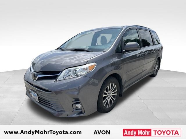 2019 Toyota Sienna XLE 8 Passenger