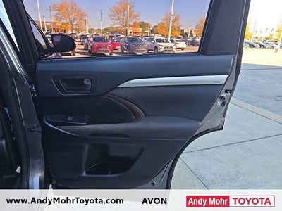 2014 Toyota Highlander LE