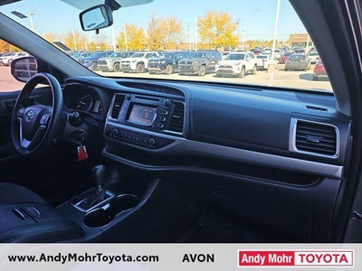 2014 Toyota Highlander LE