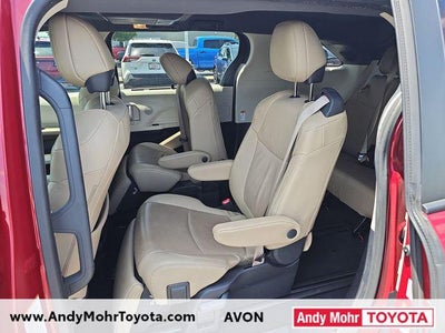 2023 Toyota Sienna Limited 7 Passenger