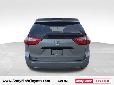 2017 Toyota Sienna L 7 Passenger