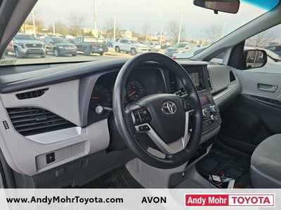 2017 Toyota Sienna L 7 Passenger