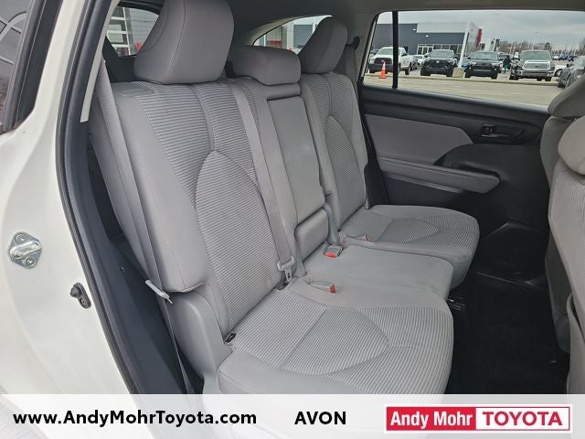 2021 Toyota Highlander LE