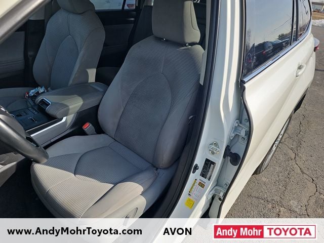 2021 Toyota Highlander LE