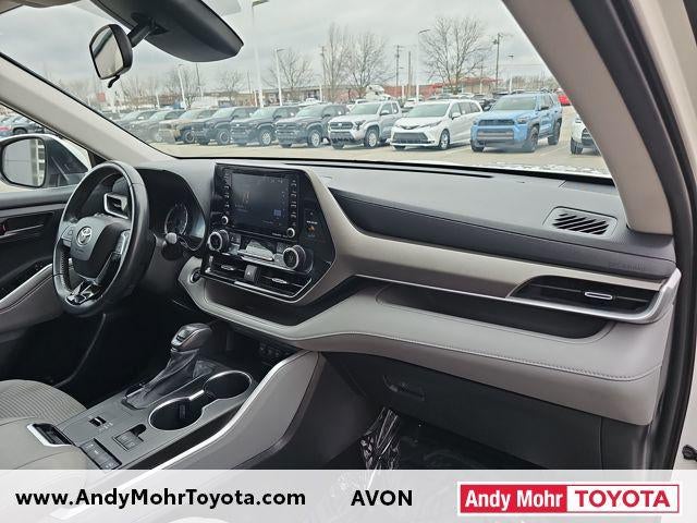 2021 Toyota Highlander LE