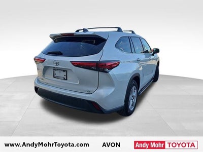 2022 Toyota Highlander LE