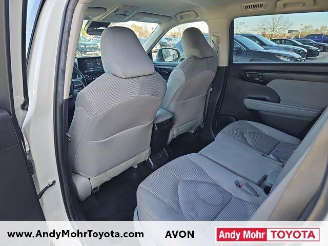 2022 Toyota Highlander LE