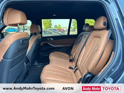 2021 BMW X7 M50i