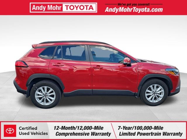 2024 Toyota Corolla Cross LE