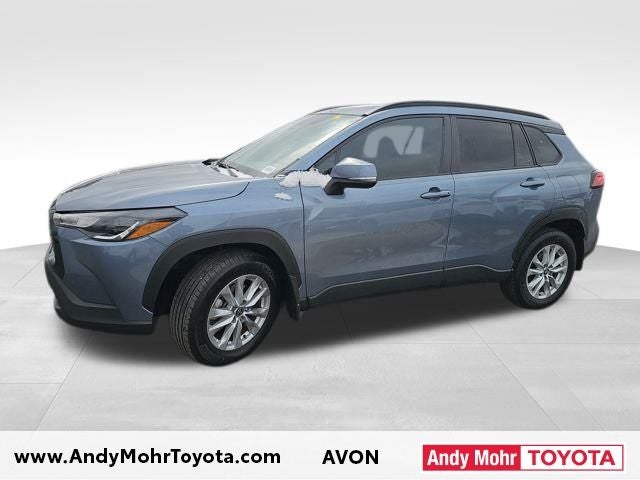 2024 Toyota Corolla Cross LE
