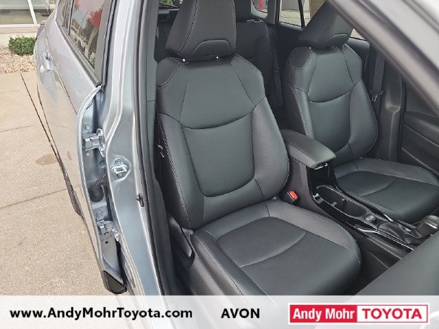 2025 Toyota Corolla Cross XLE