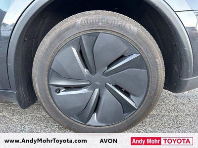 2026 Tesla Model Y Premium