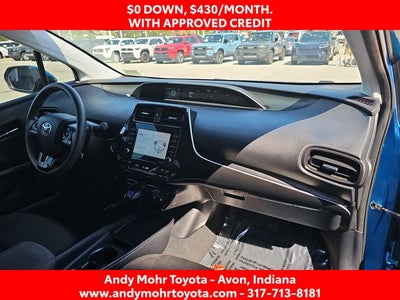 2022 Toyota Prius LE