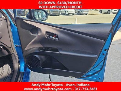 2022 Toyota Prius LE
