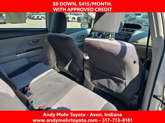 2016 Toyota Prius v Two
