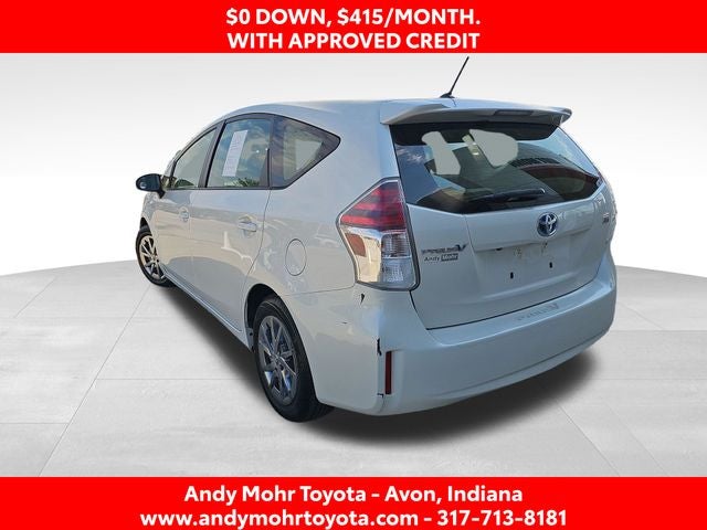 2016 Toyota Prius v Two