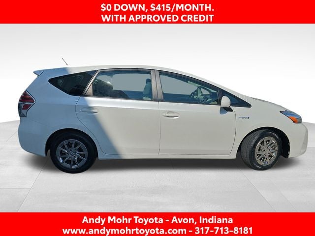 2016 Toyota Prius v Two