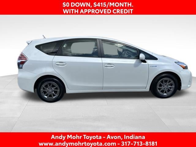 2016 Toyota Prius v Two
