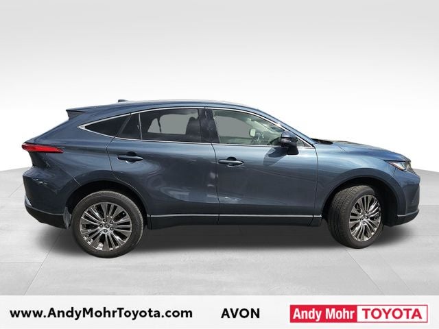 2022 Toyota Venza XLE