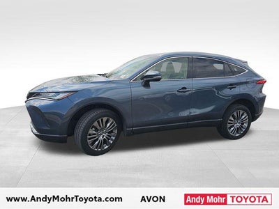 2022 Toyota Venza XLE