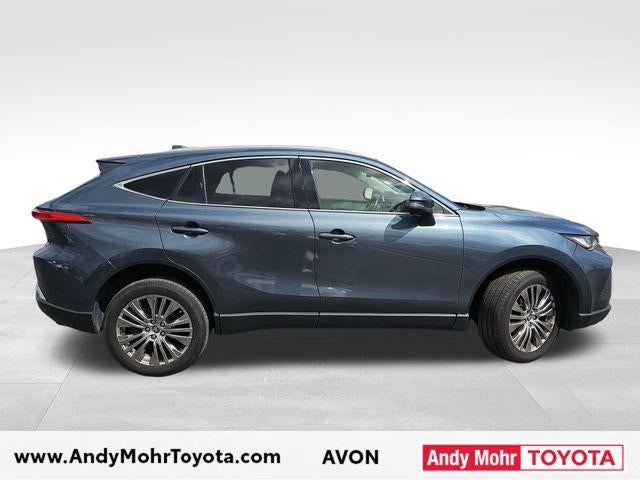 2022 Toyota Venza XLE