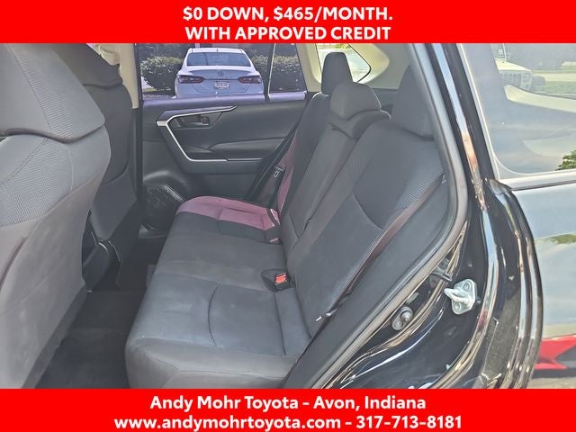 2020 Toyota RAV4 LE