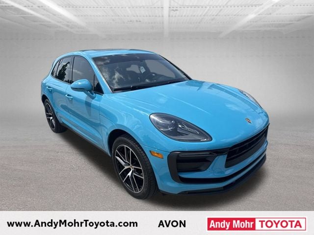2022 Porsche Macan Base